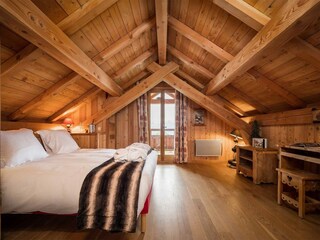 Chalet Huez Features 6
