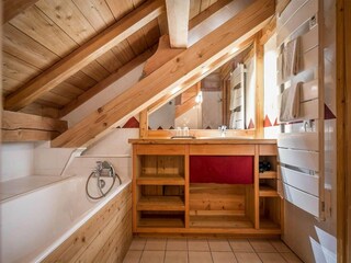 Chalet Huez Features 14