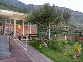 Villa Mirthios Buitenaudio-opname 18