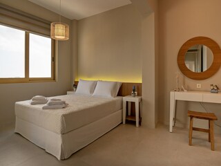 Villa Mirthios Features 35