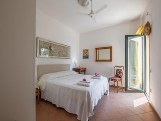 Apartment Geremeas Features 16