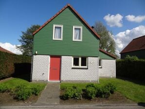 Holiday park Spacious holiday home with sauna near beach - Wemeldinge - image1