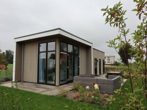 Vakantiepark Modern chalet met afwasmachine, nabij de Ijssel - Olburgen - image1