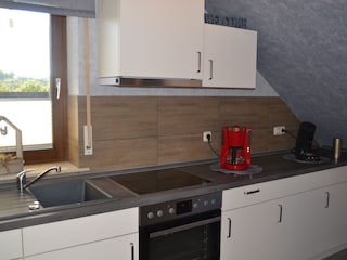 neue Küchenzeile voll eingerichtet 45 m²