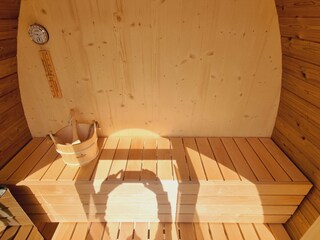Entspannte Zeit in der Sauna genießen