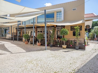 Oscars Bar
