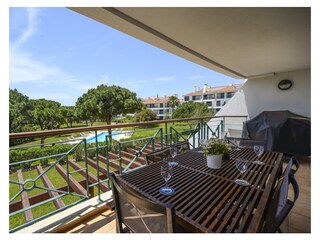 Apartment Welt Outdoor Recording 4