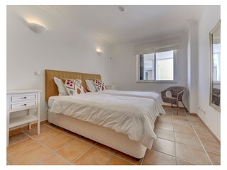 Apartment Welt Features 13