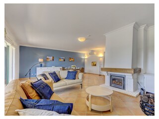 Apartment Welt Features 22