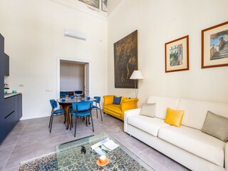 Apartamento Neapel Características 21