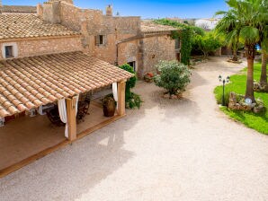 Finca Can Vidal by Perla de Es Llombards