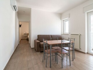 Apartment Bari Features 13