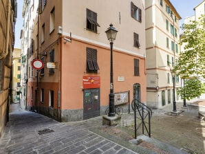 Apartment Colour and Comfort in the City Centre - Genoa - image1