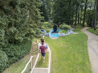 Barfußpfad mit Tretbecken in Ehlscheid