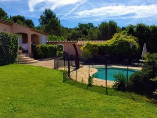 Villa Lambesc Enregistrement extérieur 9