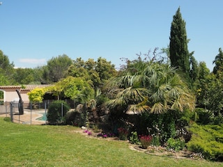 Villa Lambesc Outdoor Recording 12