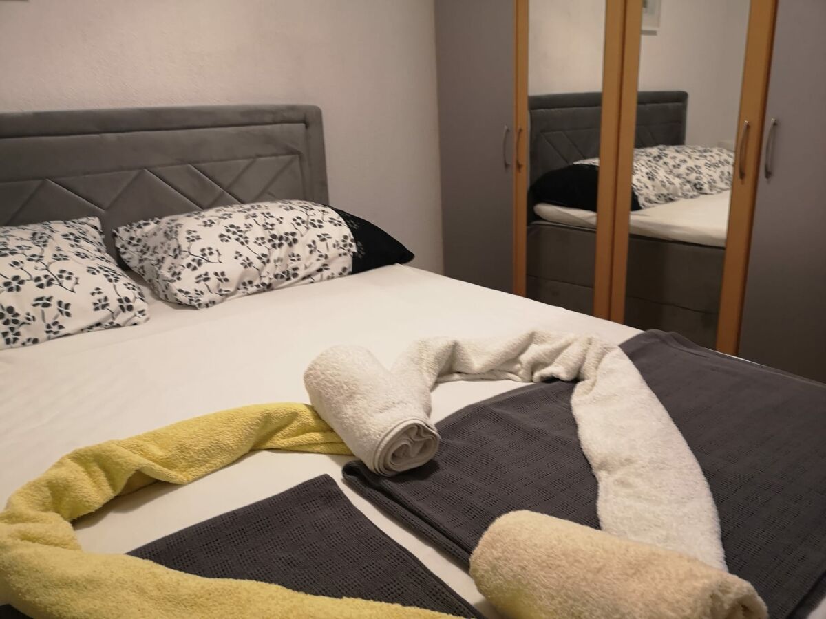 2-Zimmerapartmet-Schlafzimmer