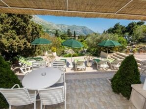 Apartments &amp; Rooms Jokovic-Standard Double Room with Terrace and Partial Sea View (SOBA 5)