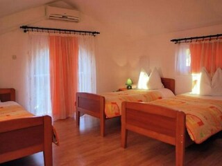 Apartment Rogotin Features 20