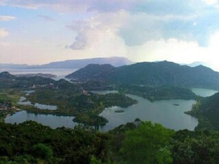 Apartment Rogotin Umgebung 33