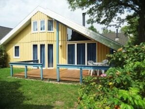 Holiday house Ferienhaus mit tollem Garten in Mirow - Granzow - image1