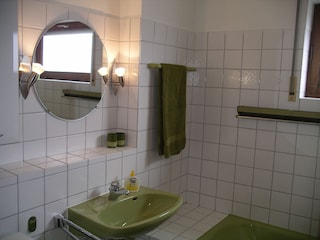 Bad/WC (Teilansicht)