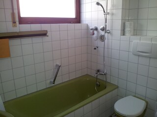 Tageslichtbad/WC (Teilansicht)