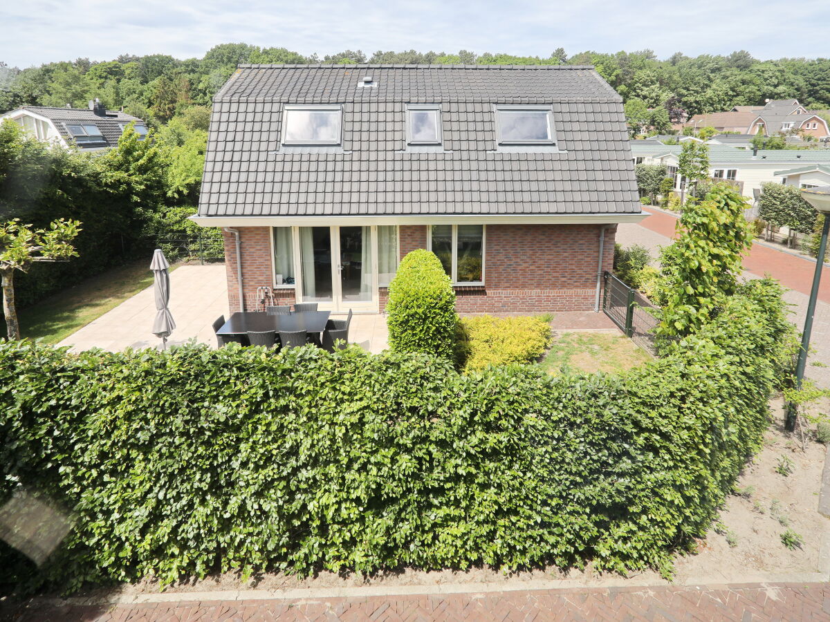 Bungalow with enclosed garden