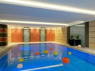 Appartement Algund Zwembad 12