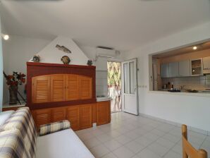 Apartments Villa Marijana - Standard Two Bedroom Apartment with Terrace and Garden View (Marijana 5) - Prizba - image1