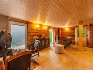 Chalet Rougemont Features 32