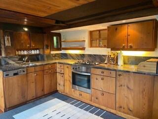 Chalet Rougemont Features 25