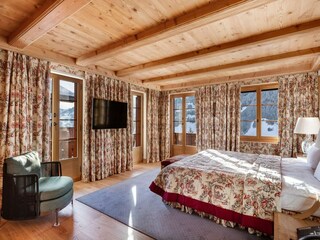 Apartment Rougemont Features 8