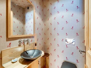 Apartment Rougemont Features 15