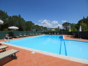 Farmhouse with Pool and Large Garden in Campriano - Chiassa Superiore - image1