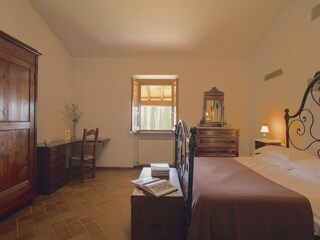 Farmhouse Chiassa Superiore Features 11