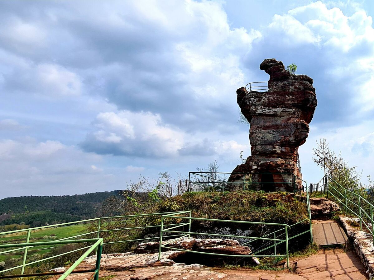 Burgruine Drachenfels