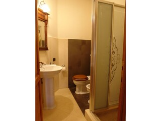 Bathroom on the first floor