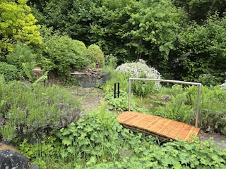 Gemütliche Sitzecke im Garten