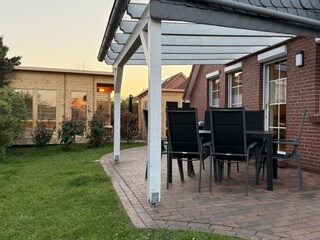 Terrasse, Garten und Sauna