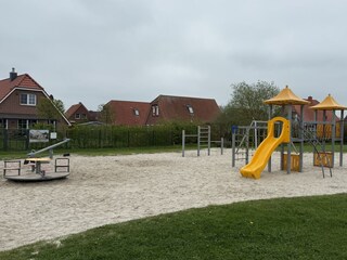 Spielplatz in der Nähe des Ferienhauses (50m)