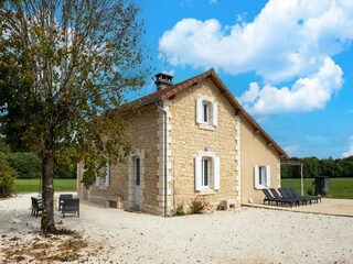 Ferienhaus Hautefort Außenaufnahme 4