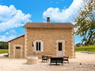 Ferienhaus Hautefort Außenaufnahme 8