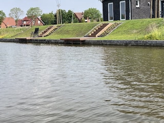 direkte Wasserlage mit eigenem Steg