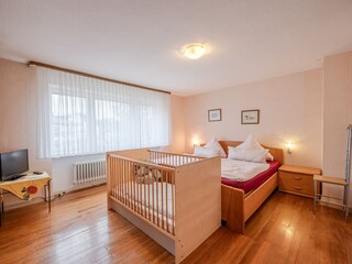 Schlafzimmer 1 Wohnung A