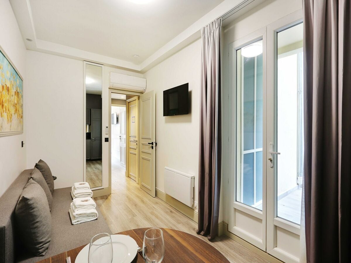 Apartment Paris  1