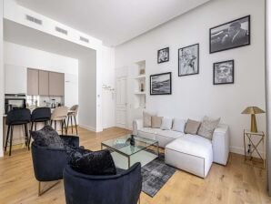 Luxury renovated 4-room apartment - rue Hoche - Bourgeois building - Vallauris - image1