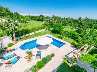 Villa Žminj Entorno 24