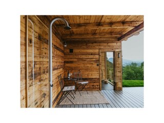 Warmwasser Outdoor Dusche