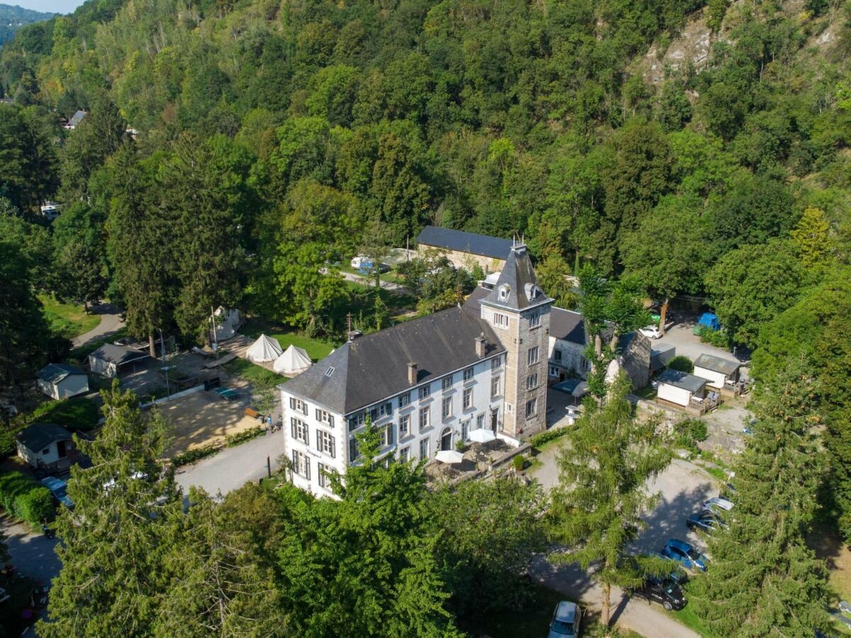 Castillo Aywaille Grabación al aire libre 1